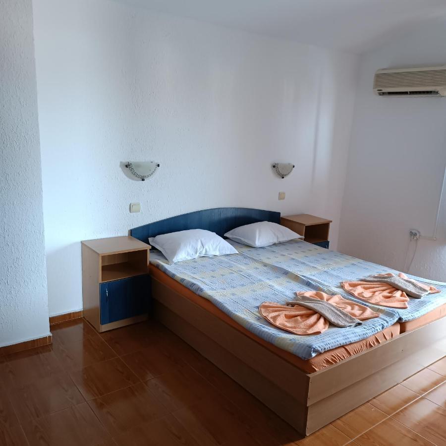 Guest House Olimpiya Sveti Vlas Bagian luar foto