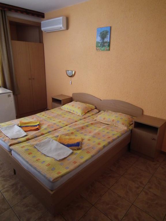 Guest House Olimpiya Sveti Vlas Ruang foto