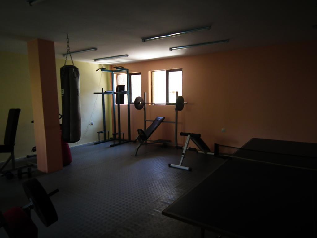 Guest House Olimpiya Sveti Vlas Bagian luar foto