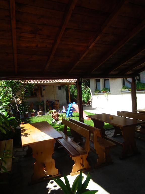 Guest House Olimpiya Sveti Vlas Bagian luar foto